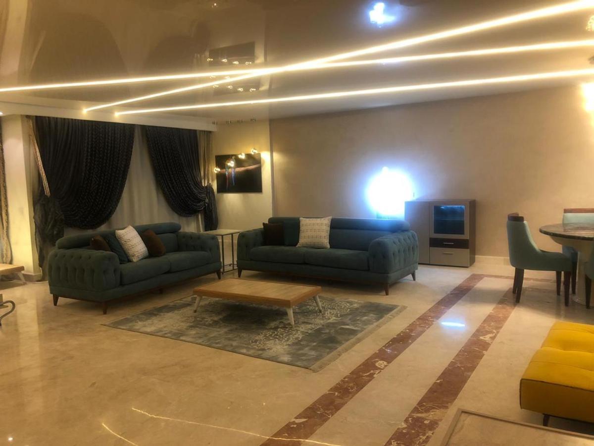 ميلسا ستارز * Cairo